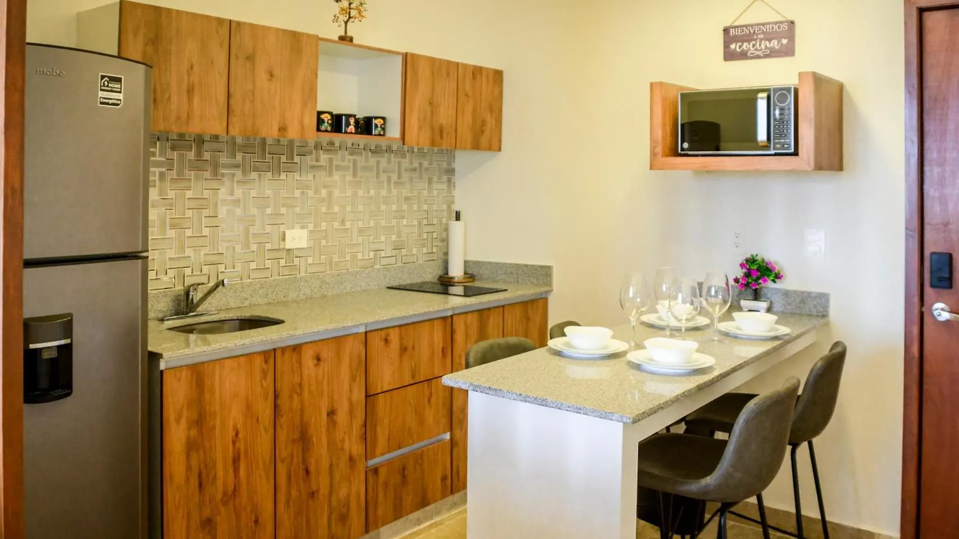 New! Elegant & Wonderful Studios In Excellent Area By Yeah Playa del Carmen Apartment