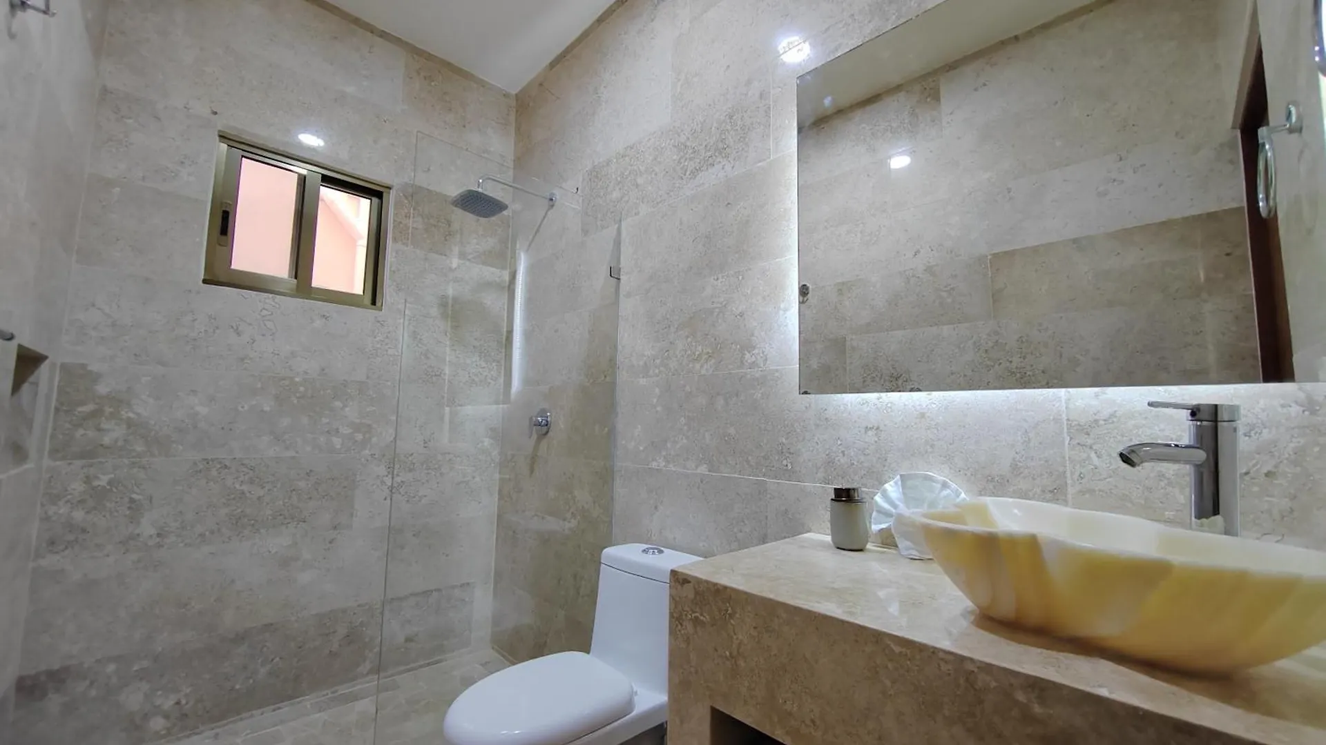 New! Elegant & Wonderful Studios In Excellent Area By Yeah Playa del Carmen